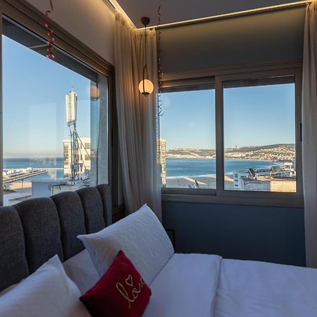 Marina View Residence Luxurious Studio Retreat With Stunning Ocean Views 1 Double Bedroom, 1 Convertible Couch Tánger Exterior foto